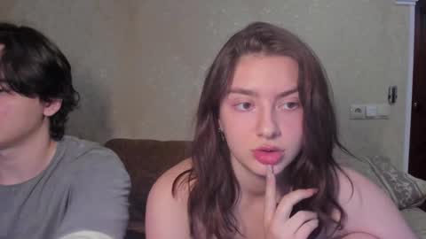 HEY online show from November 2025 07:54:01 PM