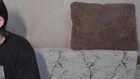 Snapshot of muuur_love chatting on March 2026 09:54:01 PM cute couple online show from March 2026 09:54:01 PM