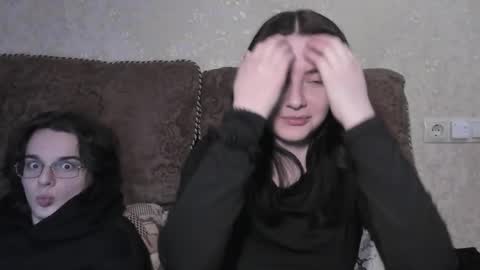 Snapshot of muuur_love chatting on March 2026 04:39:01 AM cute couple online show from March 2026 04:39:01 AM