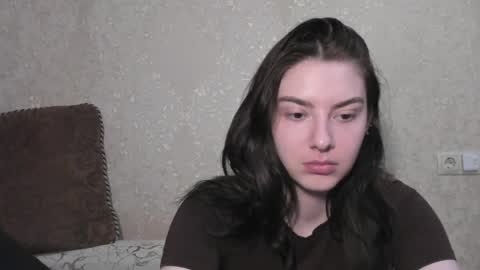 Snapshot of muuur_love chatting on March 2026 01:11:02 PM cute couple online show from March 2026 01:11:02 PM