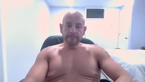 Snapshot of mworlton9 chatting on September 2025 02:44:01 AM Maximus online show from September 2025 02:44:01 AM