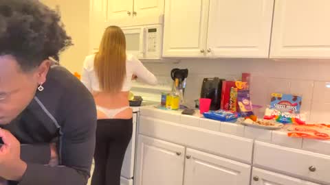 Snapshot of mxrissaof3 chatting on December 2024 01:30:01 AM mxrissaof3 online show from December 2024 01:30:01 AM