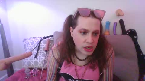 Mx Charlotte online show from September 2025 02:11:02 AM