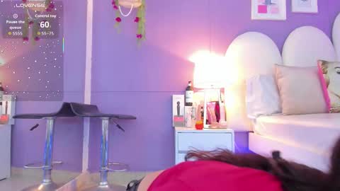 my_aleja_ online show from November 2025 02:44:01 PM