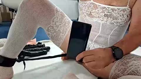 my_dirty_office online show from September 2025 09:20:01 AM