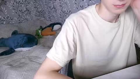 Elizabeth online show from May 2026 02:15:02 PM