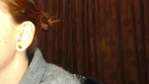     sara      i know you love me xoxox     online show from October 2025 08:15:02 AM