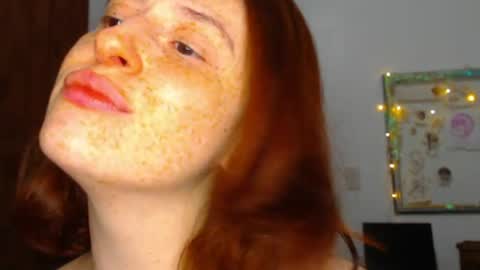     sara      i know you love me xoxox     online show from April 2026 06:25:02 AM