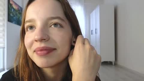 Snapshot of my_mia_ chatting on December 2024 02:15:01 PM MIA I will be here Monday Wednesday Thursday Saturday online show from December 2024 02:15:01 PM