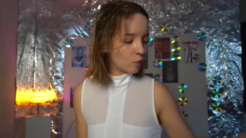 Snapshot of my_mia_ chatting on November 2025 01:22:02 PM MIA I will be here Monday Wednesday Thursday Saturday online show from November 2025 01:22:02 PM