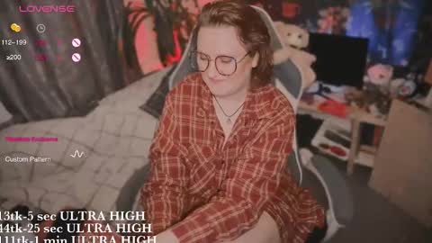 Snapshot of myanotherday chatting on November 2025 11:47:02 PM Kate online show from November 2025 11:47:02 PM