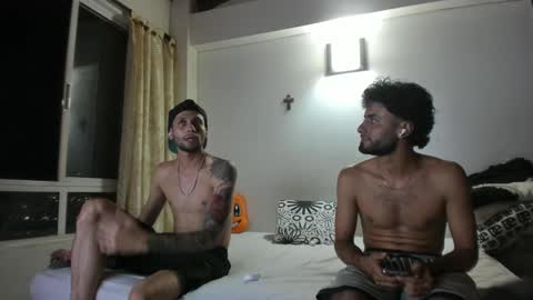 Snapshot of mybmx chatting on September 2025 04:04:02 AM JUAN TORRES CREATURE online show from September 2025 04:04:02 AM