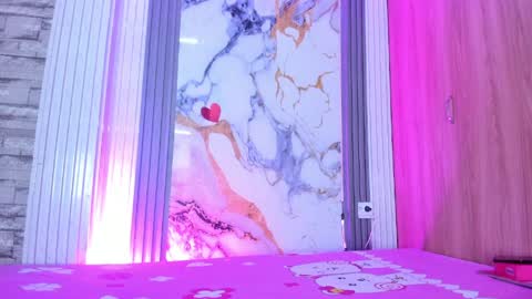 Snapshot of mybonnieandclyde303av chatting on April 2026 02:20:02 AM mybonnieandclyde303av online show from April 2026 02:20:02 AM