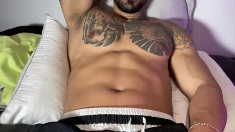 Snapshot of myke_esthetic chatting on October 2025 08:13:01 AM Myke esthetic online show from October 2025 08:13:01 AM