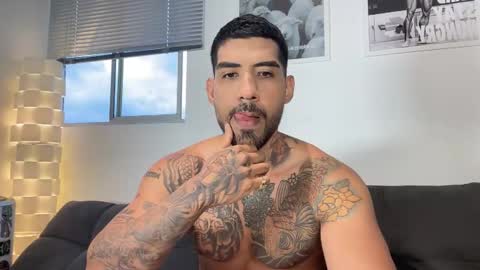 Myke esthetic online show from February 2026 10:19:01 PM