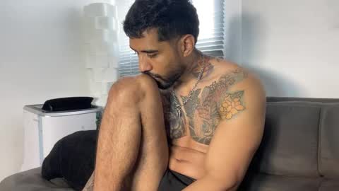 Myke esthetic online show from February 2026 06:39:01 PM