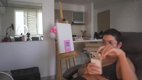 jacke BUNNY online show from May 2026 07:11:01 PM