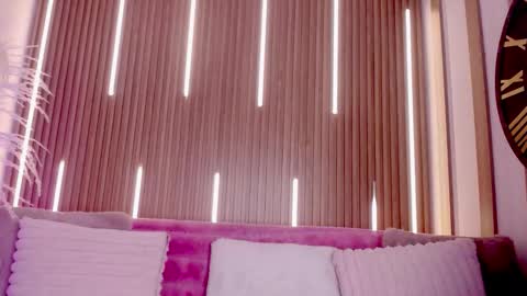 Myla  online show from November 2025 03:50:01 AM