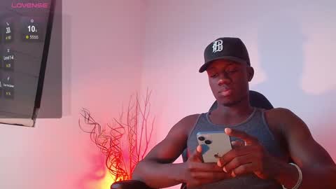 Snapshot of mylowallacee chatting on January 2025 03:15:02 AM Mylo Wallace online show from January 2025 03:15:02 AM