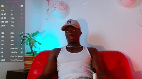 Snapshot of mylowallacee chatting on February 2025 03:23:02 AM Mylo Wallace online show from February 2025 03:23:02 AM