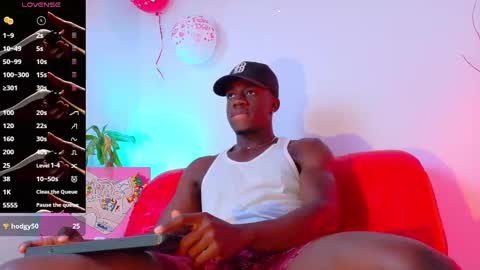 Snapshot of mylowallacee chatting on February 2025 04:21:01 PM Mylo Wallace online show from February 2025 04:21:01 PM