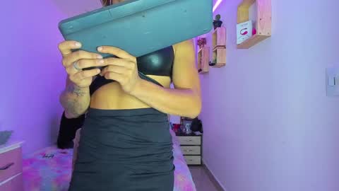 Myluandjack online show from April 2026 01:01:01 PM