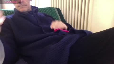 Bi sexy guy lovense hush is on private is open or password show tip if you like. online show from January 2025 11:53:01 AM