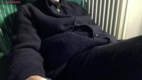 Bi sexy guy lovense hush is on private is open or password show tip if you like. online show from January 2025 05:00:01 PM