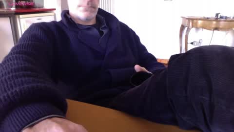 Bi sexy guy lovense hush is on private is open or password show tip if you like. online show from March 2025 07:58:02 AM