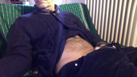 Snapshot of mynakedbeach chatting on April 2026 05:41:01 AM Bi sexy guy lovense hush is on private is open or password show tip if you like. online show from April 2026 05:41:01 AM