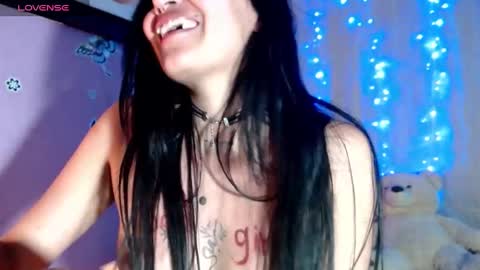 myomi online show from December 2024 09:30:02 AM