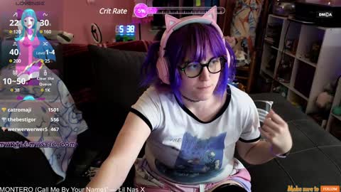 Snapshot of myrtlemystic chatting on December 2024 10:39:01 PM Myrtle Faust online show from December 2024 10:39:01 PM