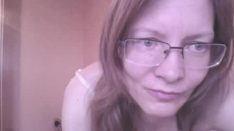 mysterious_blondy online show from May 2026 03:26:01 AM