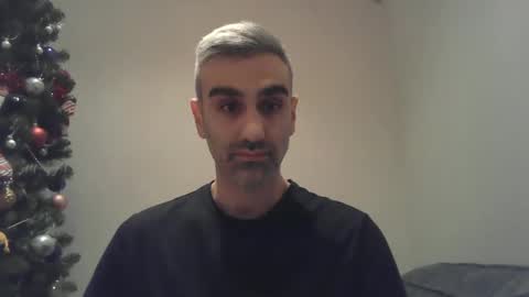 Snapshot of mystery2025 chatting on December 2024 10:20:01 PM Mystery2025 online show from December 2024 10:20:01 PM