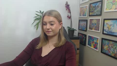 Erica online show from October 2025 08:27:02 AM