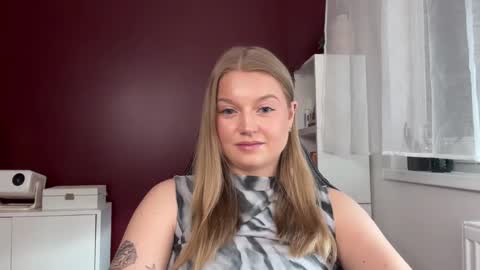 Erica online show from May 2026 07:39:01 AM