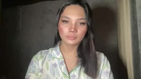 Snapshot of mysteryman_xxx chatting on February 2026 02:39:02 AM UR GIRL NEXTDOOR online show from February 2026 02:39:02 AM