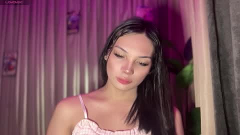 Snapshot of mysteryman_xxx chatting on February 2026 03:05:02 AM UR GIRL NEXTDOOR online show from February 2026 03:05:02 AM