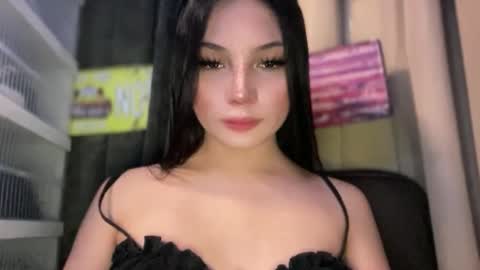 UR GIRL NEXTDOOR online show from April 2026 09:40:01 AM