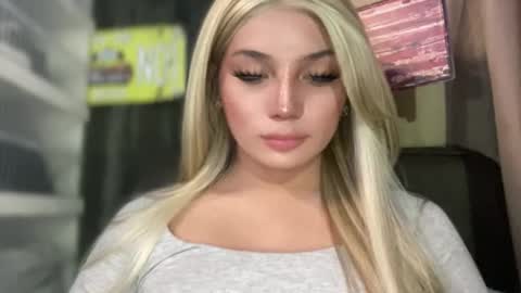 UR GIRL NEXTDOOR online show from May 2026 12:45:02 PM