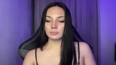 UR GIRL NEXTDOOR online show from May 2026 08:04:02 PM