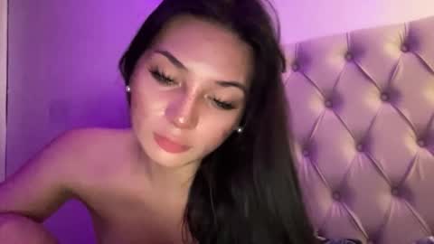 UR GIRL NEXTDOOR online show from May 2026 02:31:01 AM