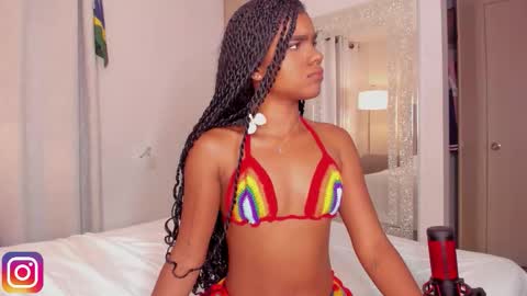 Snapshot of mystic_julieth chatting on December 2025 04:53:02 AM Julieth online show from December 2025 04:53:02 AM