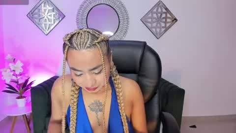 mystic_nova_ online show from May 2026 11:28:02 AM
