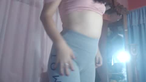 Snapshot of mysticalangel84 chatting on November 2025 04:34:02 AM Mystica Angel online show from November 2025 04:34:02 AM