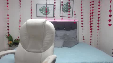 Mystic  online show from March 2025 01:36:02 AM