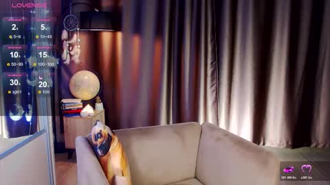 Angeline online show from March 2026 05:52:02 PM