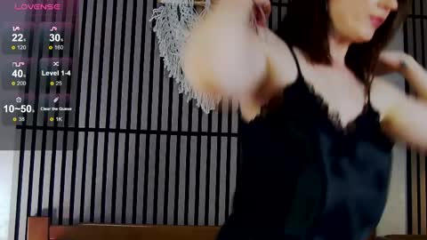Snapshot of mystique_girl_ chatting on May 2026 06:25:01 PM Angeline online show from May 2026 06:25:01 PM