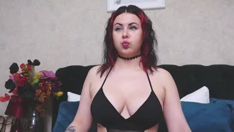 MystiqueRosee online show from May 2026 07:43:01 PM