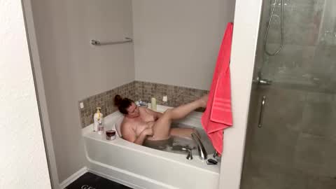 Snapshot of mysweetspot20 chatting on December 2025 11:10:01 PM mysweetspot20 online show from December 2025 11:10:01 PM